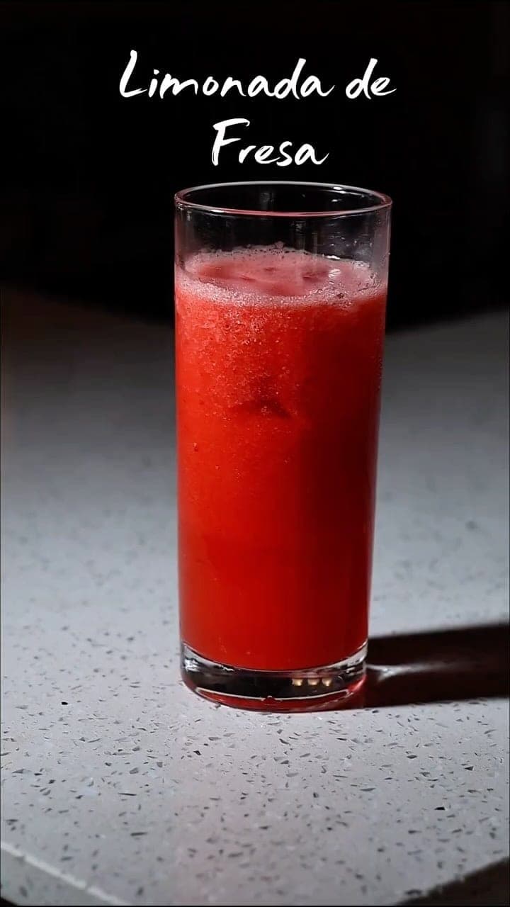 Strawberry lemonade at Alma Marina, Amador, Panama City