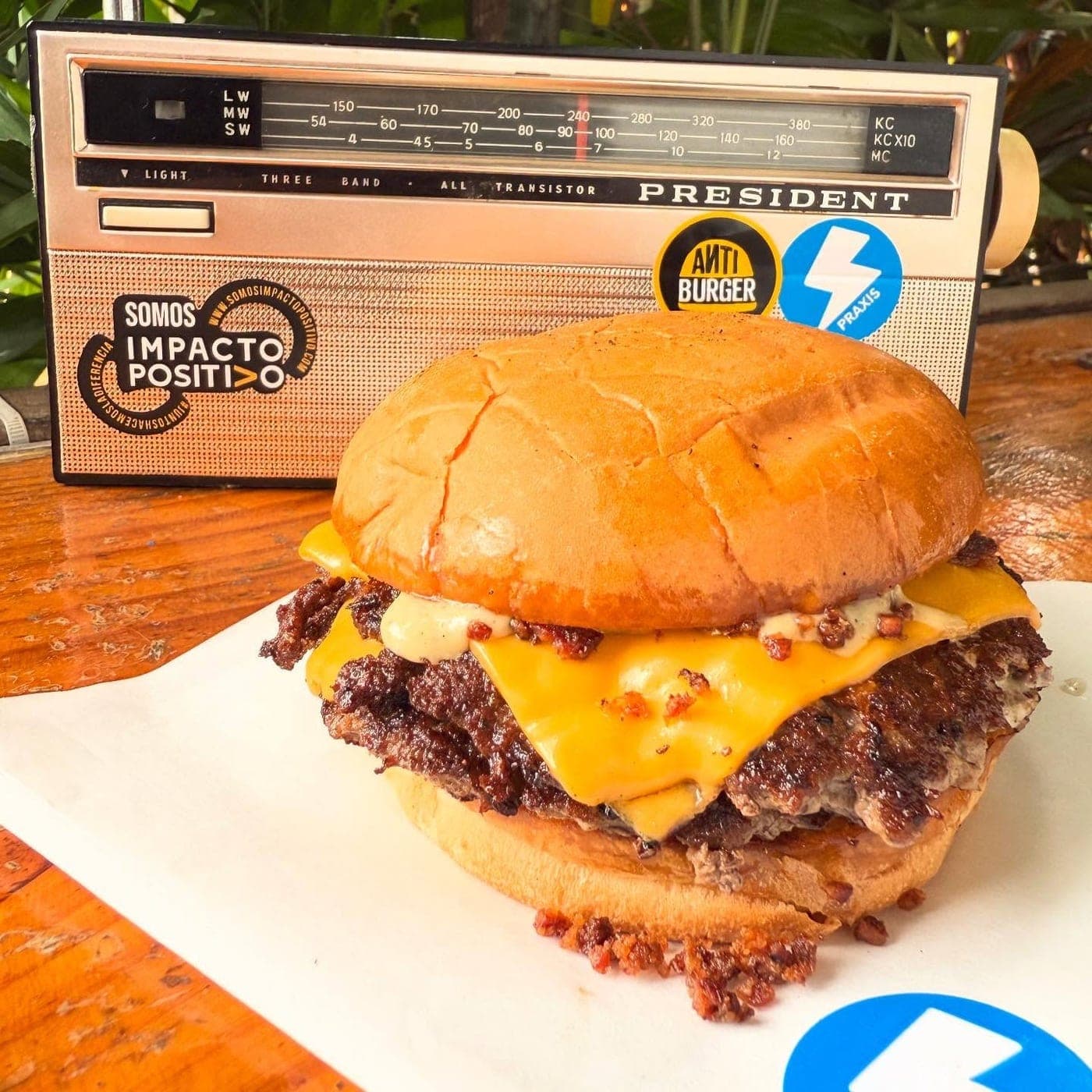 Hamburguesa smash con queso en Anti Burger, Obarrio, Ciudad de Panamá