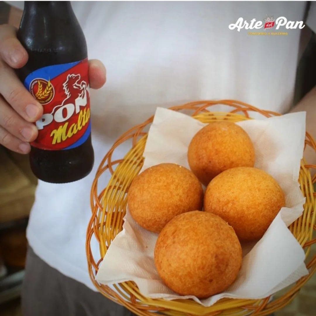 Bunuelos at Arte Del Pan Panaderia, El Cangrejo, Panama City