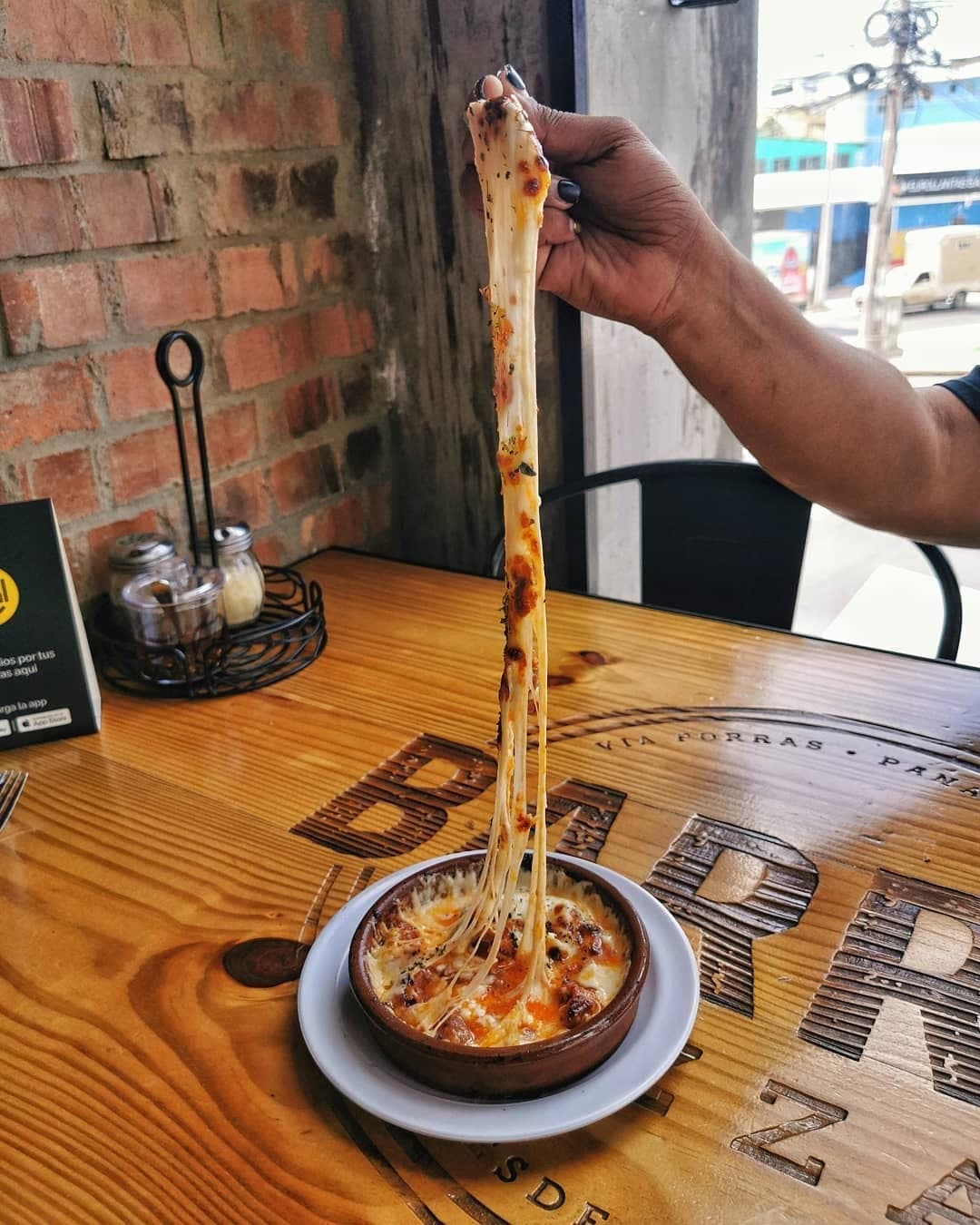 Queso fundido at Barrio Pizza, El Cangrejo, Panama City