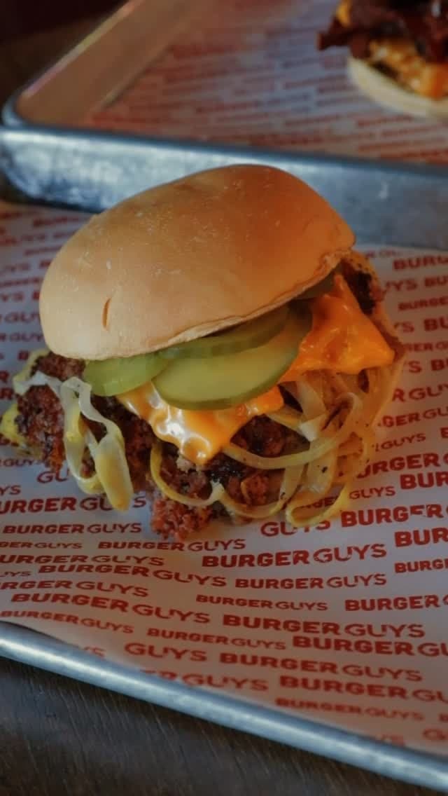 Smash burger at Burger Guys, Obarrio, Panama City