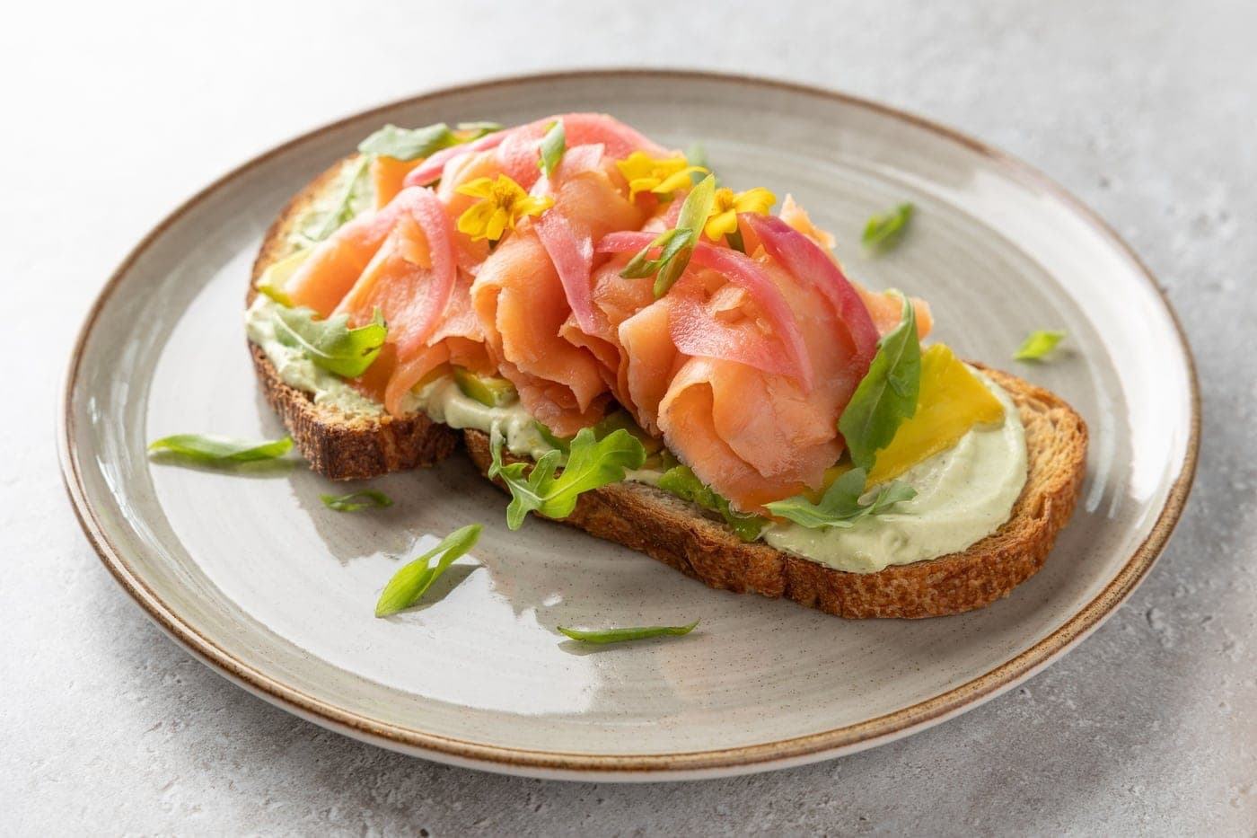 Tostada con salmon ahumado en Casa Madre, Obarrio, Ciudad de Panama