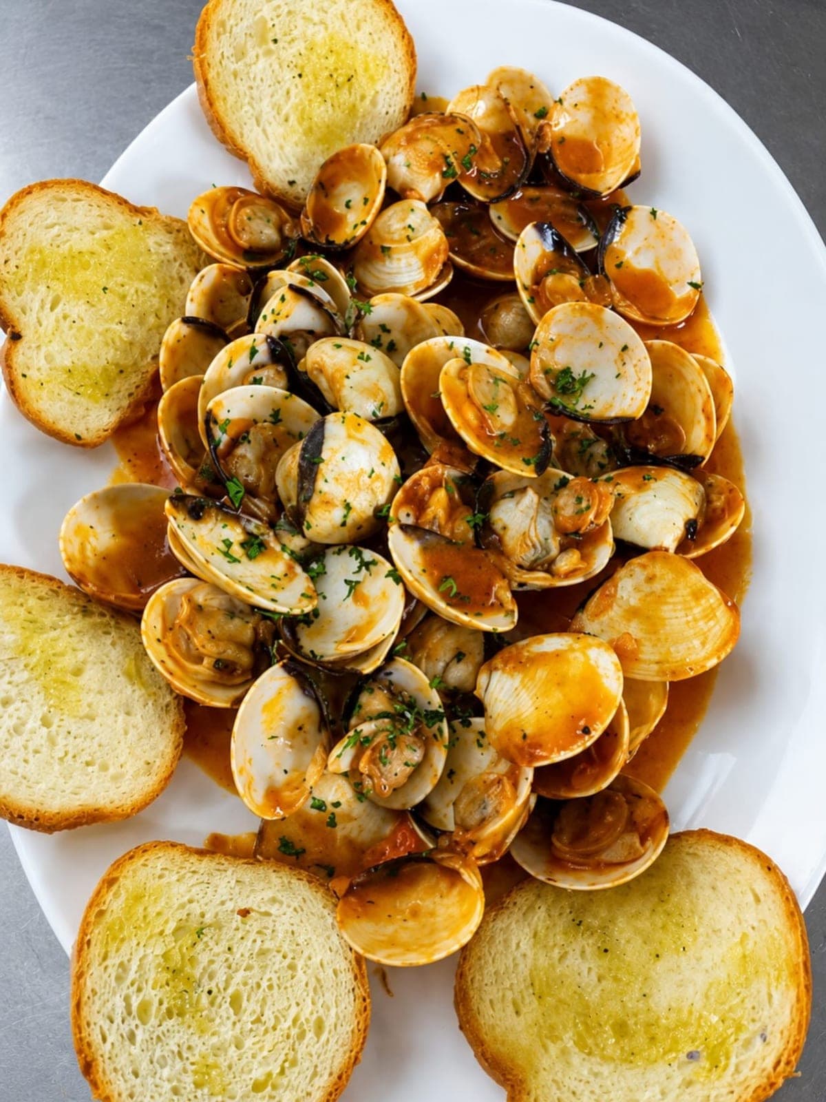 Vongole al pomodoro en DaVittorio, Costa del Este, Ciudad de Panama