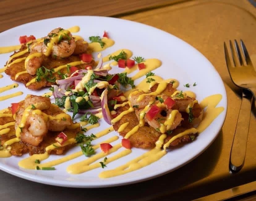 Shrimp patacones at Del Mar Al Campo, Albrook, Panama City