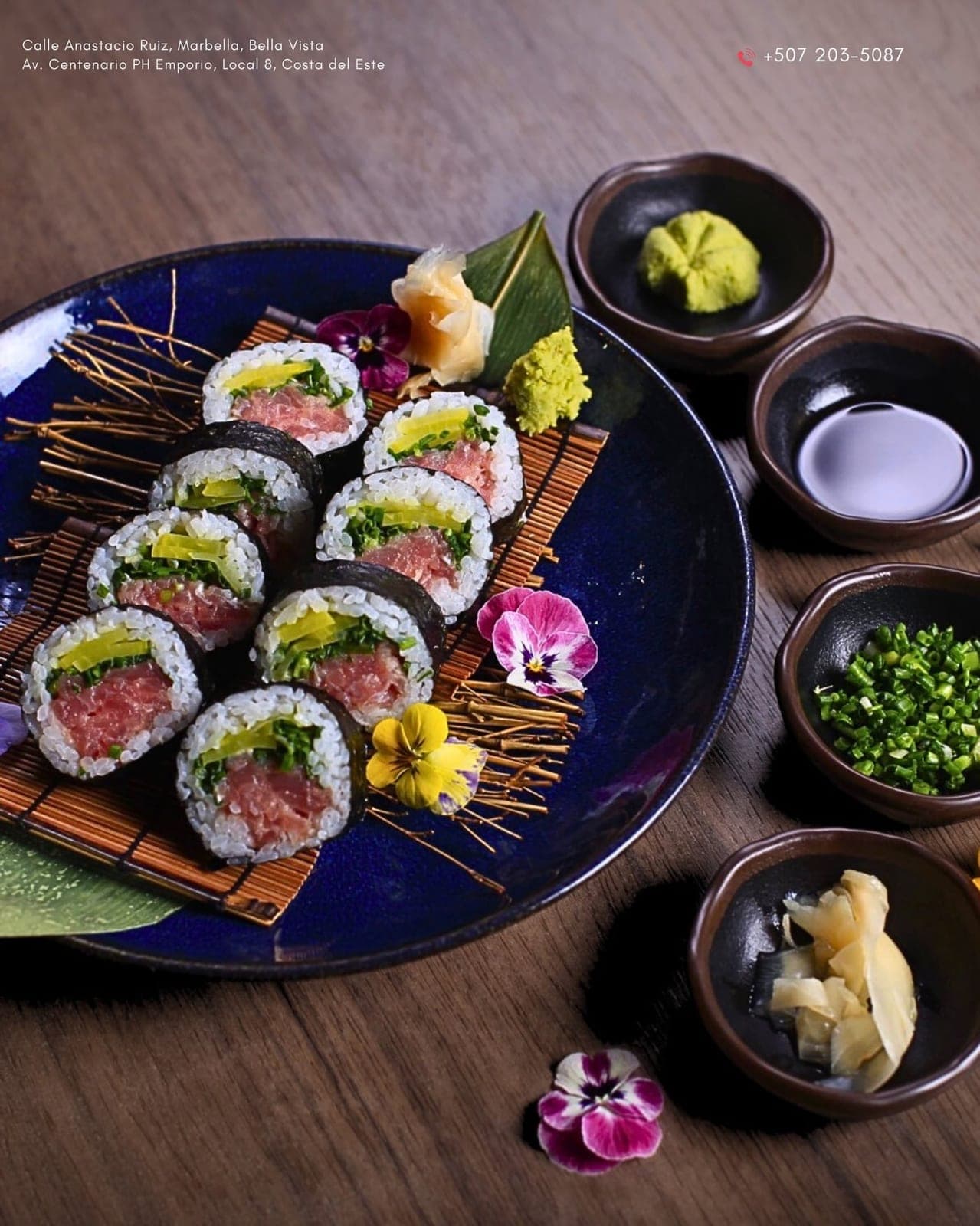 Rollos maki de atun en Hikaru, Costa del Este, Ciudad de Panama