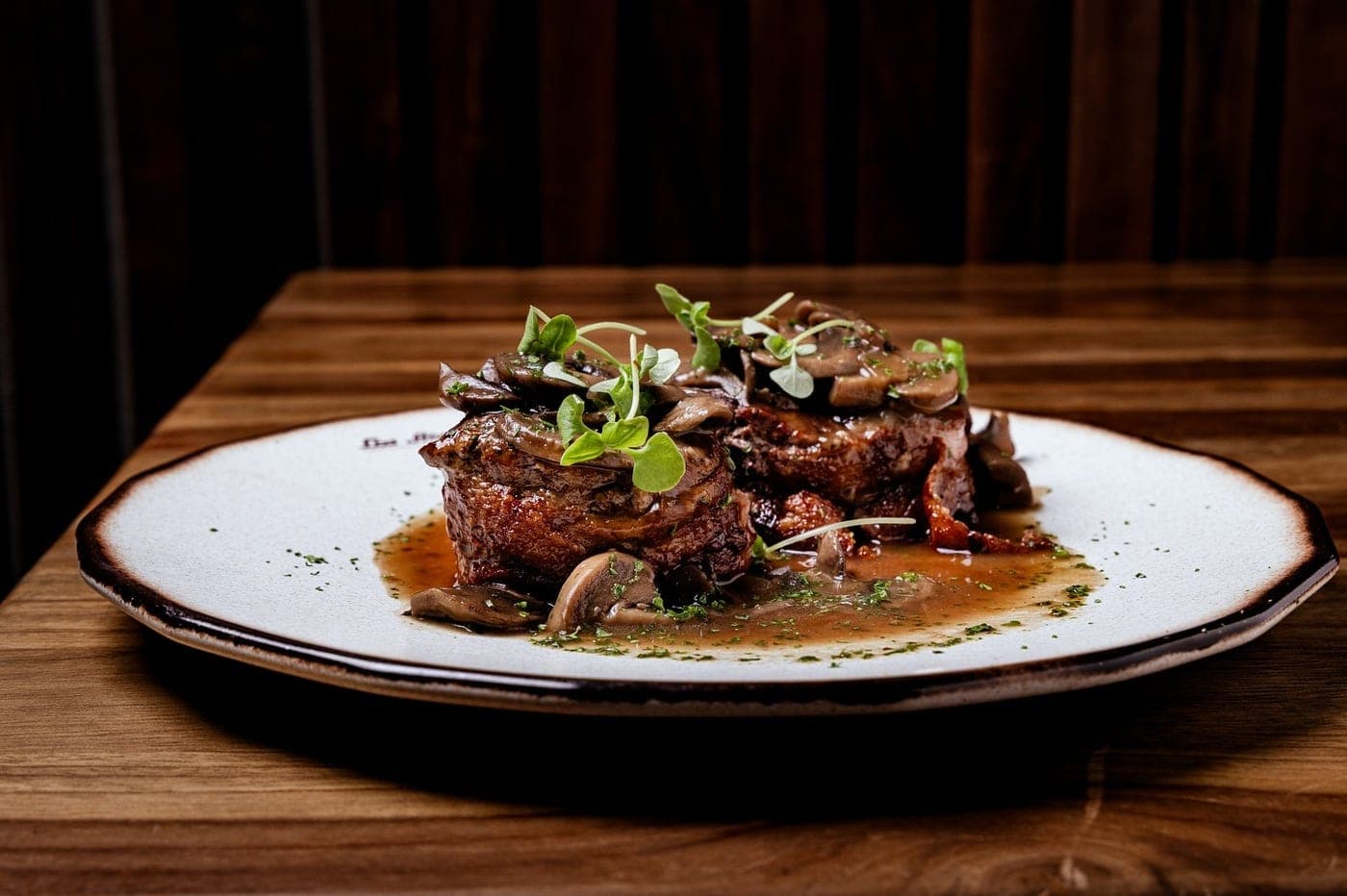 Filet mignon with mushrooms at Los Años Locos, San Francisco, Panama City