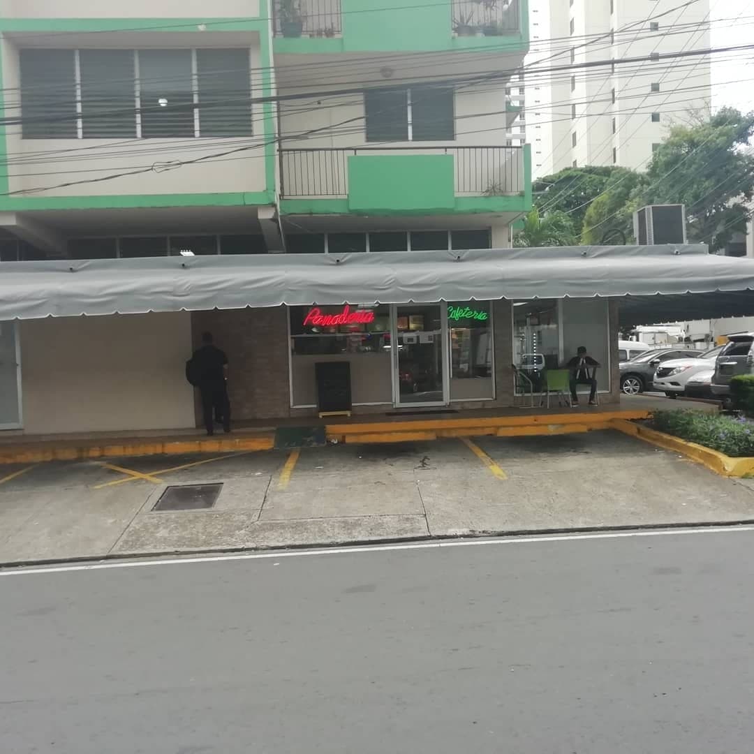 Fachada de la panaderia Mr. Pan, San Francisco, Ciudad de Panamá