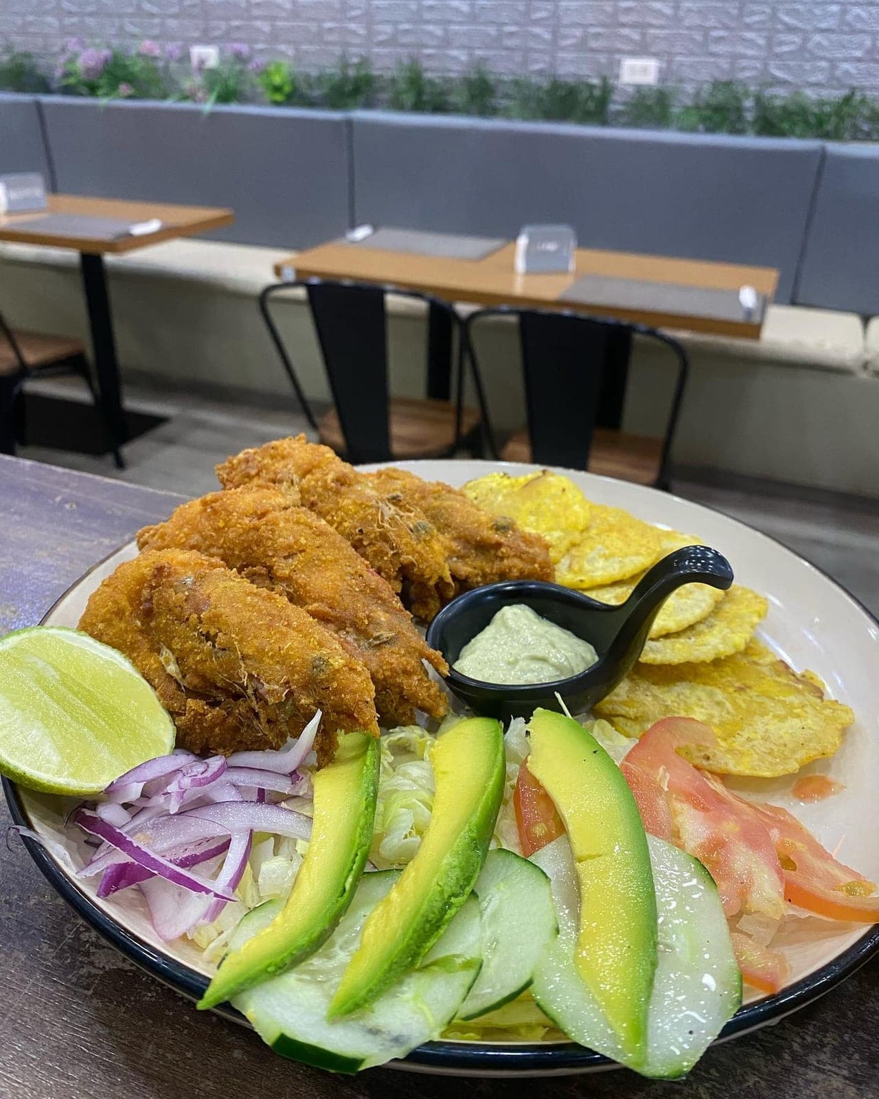 Breaded prawns platter at Nación Bistró, Albrook, Panama City