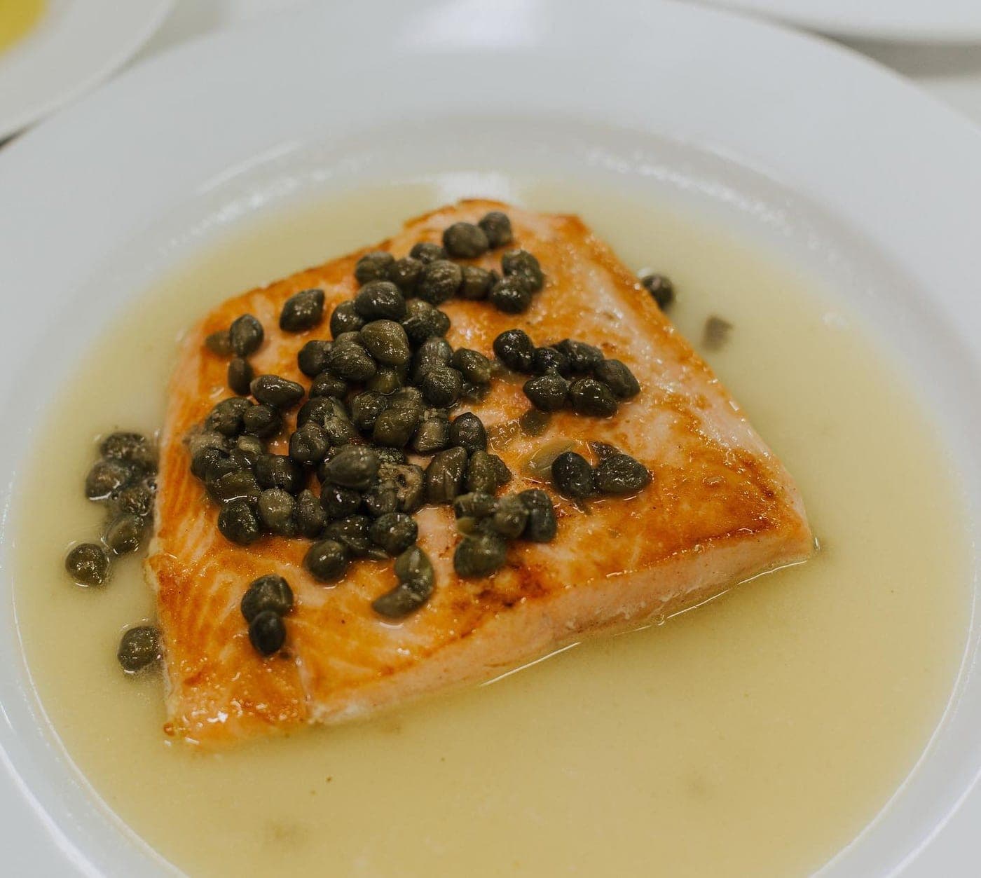 Salmon with capers at Restaurante La Fragata, Obarrio, Panama City
