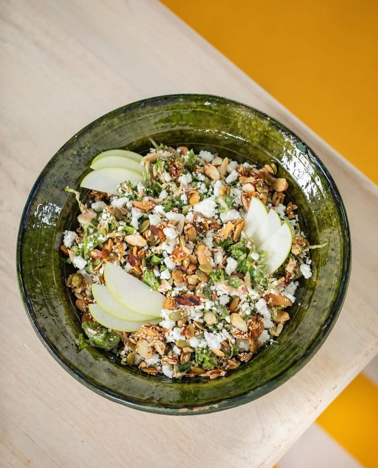 Bowl de ensalada en SALVA, San Francisco, Ciudad de Panama