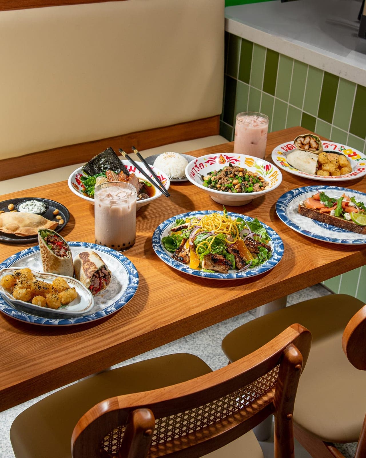 Thai dishes and boba tea at Thai Food & Boba, El Cangrejo, Panama City